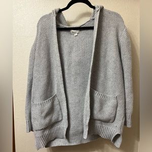 Grey cardigan